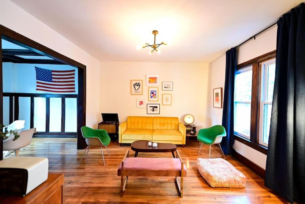Luxe Mid-Century Styled Historic Townhouse #2 Villa Detroit Exterior photo
